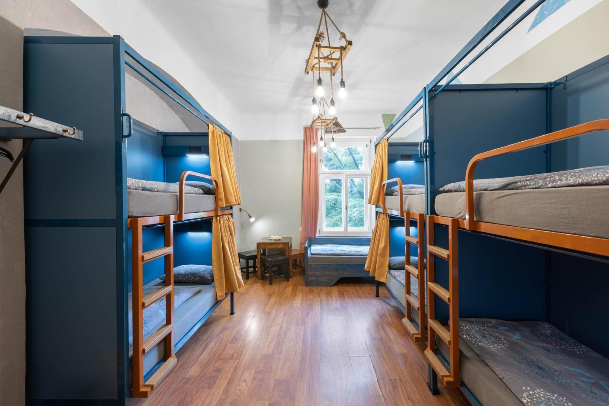 Hostel Elf Prague Ngoại thất bức ảnh