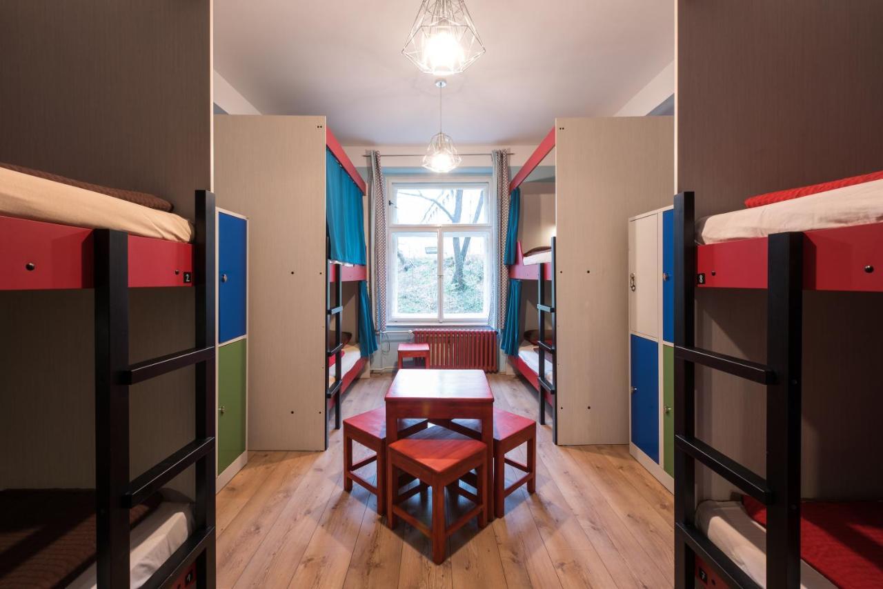 Hostel Elf Prague Ngoại thất bức ảnh